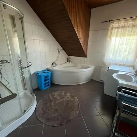 Bedi Apartmanhaz Apartment